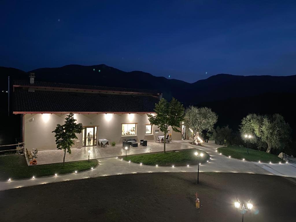 Tenuta Morrone Pertosa المظهر الخارجي الصورة